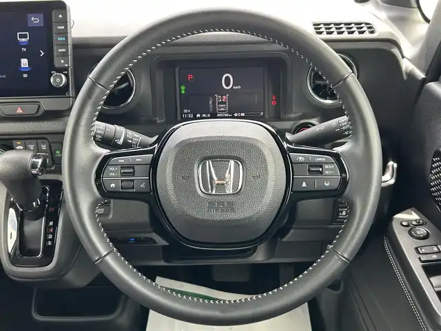 ホンダ Ｎ ＢＯＸ カスタム コーディネートスタイル 兵庫県 2024(令6)年 0.6万km パールⅡ 純正9インチナビ/Bluetooth/フルセグテレビ/CD/DVD再生機能/バックカメラ/ビルトインETC/ドライブレコーダー/前席シートヒーター/両側パワースライドドア/本革巻ステアリング/ホンダセンシング/ヘッドライトレベライザー