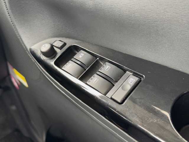 ダイハツ タント X VS SAⅢ 静岡県 2019(令1)年 4.4万km レーザーブルークリスタルシャイン ●純正ナビ/(フルセグ/CD/DVD/Bluetooth)/(NMZK-W69D)/●運転席シートヒーター/●全方位カメラ/●衝突被害軽減システム/●レーンキープアシスト/●LEDライト/●オートライト/●オートマチックハイビーム/●ステアリングスイッチ/●ETC/●両側パワースライドドア/●電動格納ミラー/●ドアバイザー/●純正フロアマット/●純正14インチアルミホイール/●ダブルSRS＋ABS