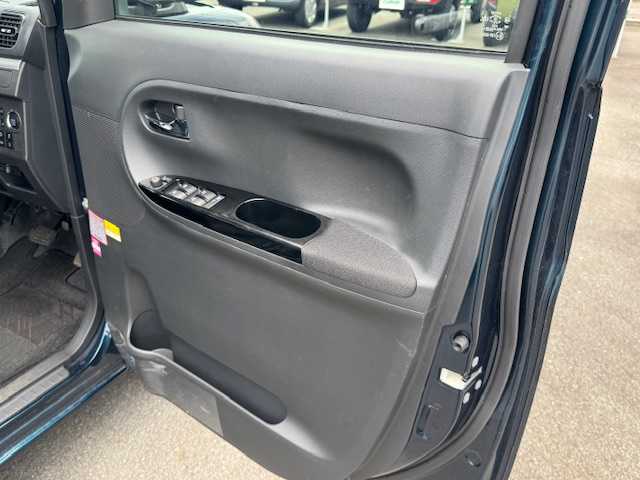 ダイハツ タント X VS SAⅢ 静岡県 2019(令1)年 4.4万km レーザーブルークリスタルシャイン ●純正ナビ/(フルセグ/CD/DVD/Bluetooth)/(NMZK-W69D)/●運転席シートヒーター/●全方位カメラ/●衝突被害軽減システム/●レーンキープアシスト/●LEDライト/●オートライト/●オートマチックハイビーム/●ステアリングスイッチ/●ETC/●両側パワースライドドア/●電動格納ミラー/●ドアバイザー/●純正フロアマット/●純正14インチアルミホイール/●ダブルSRS＋ABS
