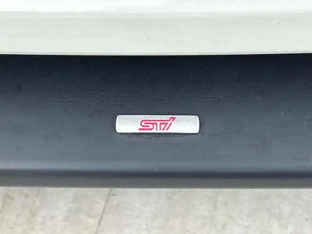 スバル ＢＲＺ GT 愛知県 2016(平28)年 3.4万km クリスタルホワイトP STiエアロ/リアスポイラー/bremboキャリパー/TEIN車高調（純正積込）/STiスポーツマフラー/STiタワーバー/17インチ10本スポークアルミホイール/純正7インチナビ/（フルセグ、バックカメラ、Bluetooth、DVD）/ETC/ドライブレコーダー/前席シートヒーター/BRZ刺繍アルカンターラコンビシート/スピンターンノブ/クルーズコントロール