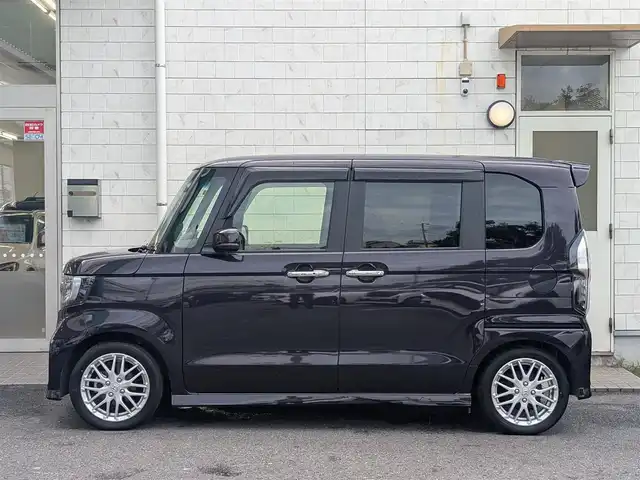 ホンダ Ｎ ＢＯＸ カスタム EX ターボ 埼玉県 2023(令5)年 0.5万km プレミアムベルベットパープル・パール ワンオーナー/ターボ搭載車/レーダークルーズコントロール/衝突被害軽減ブレーキ/バックカメラ/コーナーセンサー/両側パワースライドドア/純正ナビ・オーディオ（Gathers）/型番：VXM-234VFi/（フルセグTV/BT/CD/DVD/FM/AM）/純正ドラレコ（前後）/ビルトンETC/パドルシフト/ステアリングリモコン/ハーフレザーシート/電子ブレーキ/オートHOLD機能/ヘッドライトレベライザー/プッシュスタート/ドアバイザー/スマートキー（スペアキーあり）/車両取説、ナビ取説あり/電動格納ミラー