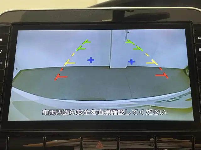 日産 セレナ ハイウェイスター V 愛知県 2022(令4)年 3万km ブリリアントホワイトパール 純正10インチナビ（Bluetooth/フルセグTV/CD/DVD/SD）/プロパイロット　/衝突軽減システム　/両側電動スライドドア　/ＥＴＣ　/バックカメラ　/ドライブレコーダー　/ブラインドスポットモニター　/前後コーナーセンサー　/レーンキープアシスト/プッシュスタート/USB接続/スマートキー/スペアキー/アイドリングストップ/純正16インチアルミホイール/オートライト
