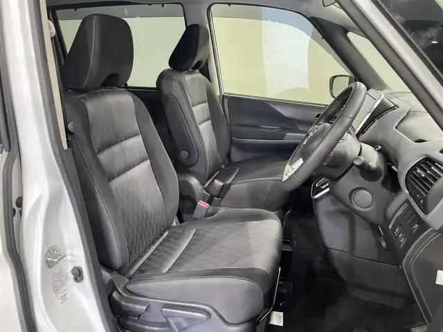 日産 セレナ ハイウェイスター V 愛知県 2022(令4)年 3万km ブリリアントホワイトパール 純正10インチナビ（Bluetooth/フルセグTV/CD/DVD/SD）/プロパイロット　/衝突軽減システム　/両側電動スライドドア　/ＥＴＣ　/バックカメラ　/ドライブレコーダー　/ブラインドスポットモニター　/前後コーナーセンサー　/レーンキープアシスト/プッシュスタート/USB接続/スマートキー/スペアキー/アイドリングストップ/純正16インチアルミホイール/オートライト
