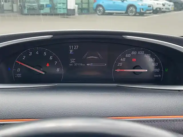 トヨタ シエンタ G クエロ 東京都 2018(平30)年 3.8万km ブラックマイカ トヨタセーフティセンスC /・プリクラッシュセーフティ/・レーンディパーチャーアラート/・オートマチックハイビーム/プッシュスタート/アイドリングストップ/純正ナビ/フルセグTV/バックカメラ/ETC2.0/両側パワースライドドア/ハーフレザーシート/LEDヘッドライト/オートライト/ドアバイザー/15インチ社外アルミホイール/社外アルミホイール付きスタッドレスタイヤ４本車載/スマートキー