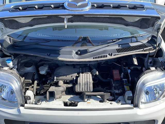 マツダ フレアワゴン ハイブリッド XS 岩手県 2018(平30)年 1.6万km ピュアホワイトP 4WD/社外オーディオ(CD/USB/AUX/ラジオ)/衝突被害軽減ブレーキ/車線逸脱警報機能/コーナーセンサー/横滑り防止機能/アイドリングストップ/両側パワースライドドア/前方ドライブレコーダー/プッシュスタート/スマートキー(×2)/純正フロアマット/社外14inアルミホイール/電動格納ミラー/ドアバイザー/保証書