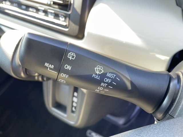 マツダ フレアワゴン ハイブリッド XS 岩手県 2018(平30)年 1.6万km ピュアホワイトP 4WD/社外オーディオ(CD/USB/AUX/ラジオ)/衝突被害軽減ブレーキ/車線逸脱警報機能/コーナーセンサー/横滑り防止機能/アイドリングストップ/両側パワースライドドア/前方ドライブレコーダー/プッシュスタート/スマートキー(×2)/純正フロアマット/社外14inアルミホイール/電動格納ミラー/ドアバイザー/保証書