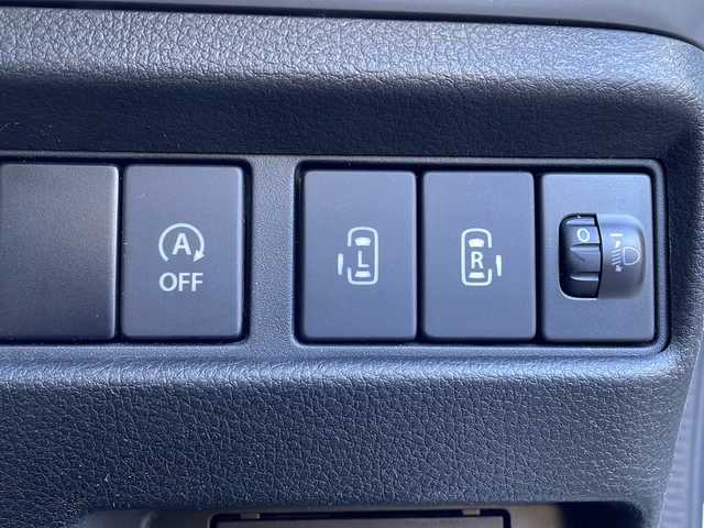 マツダ フレアワゴン ハイブリッド XS 岩手県 2018(平30)年 1.6万km ピュアホワイトP 4WD/社外オーディオ(CD/USB/AUX/ラジオ)/衝突被害軽減ブレーキ/車線逸脱警報機能/コーナーセンサー/横滑り防止機能/アイドリングストップ/両側パワースライドドア/前方ドライブレコーダー/プッシュスタート/スマートキー(×2)/純正フロアマット/社外14inアルミホイール/電動格納ミラー/ドアバイザー/保証書