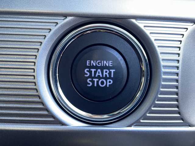 マツダ フレアワゴン ハイブリッド XS 岩手県 2018(平30)年 1.6万km ピュアホワイトP 4WD/社外オーディオ(CD/USB/AUX/ラジオ)/衝突被害軽減ブレーキ/車線逸脱警報機能/コーナーセンサー/横滑り防止機能/アイドリングストップ/両側パワースライドドア/前方ドライブレコーダー/プッシュスタート/スマートキー(×2)/純正フロアマット/社外14inアルミホイール/電動格納ミラー/ドアバイザー/保証書