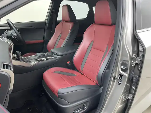 レクサス ＮＸ 300h Fスポーツ 岡山県 2019(令1)年 3.6万km ソニックチタニウム パノラマルーフ/純正ナビ/【Bluetooth/フルセグTV/CD/DVD】/三眼ＬＥＤヘッドライト/オートハイビーム/バックカメラ/レーダークルーズコントロール/純正ドライブレコーダー/型番:DRT-H68A/ビルトインＥＴＣ２．０/ブラインドスポットモニター/前席パワーシート/シートメモリー/前席シートヒーター/前席エアシート/ステアリングヒーター/パドルシフト/純正18インチアルミホイール/衝突軽減ブレーキシステム/ヘッドアップディスプレイ/オートブレーキホールド/左サイドカメラ有/取扱説明書