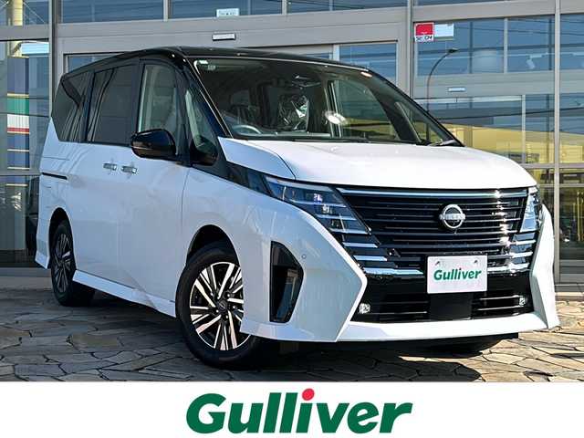 日産 セレナ e－パワー ハイウェイスター V 静岡県 2025(令7)年 0.1千km パールⅡ 純正ナビ/・AM/FM/・フルセグTV/・Bluetooth/・USB/・HDMI/主要装備/・ヘッドランプ オートレベライザー/・アダプティブLEDヘッドライトシステム/・アラウンドビューモニター（移動物 検知機能付）/・インテリジェント ルームミラー/・ワイヤレス充電器/・ETC2.0ユニット（ビルトインタイプ）/・プロパイロット（ナビリンク機能付）/・後席フリップダウンモニター/・電動パーキング/・オートホールド/・サイドカーテンエアバッグ