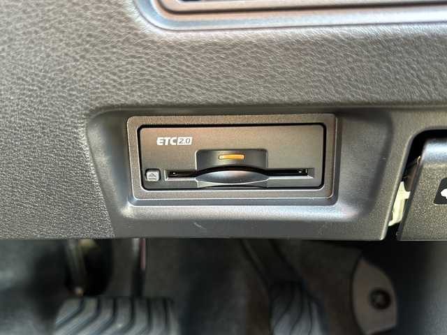 日産 セレナ e－パワー ハイウェイスター V 静岡県 2025(令7)年 0.1千km パールⅡ 純正ナビ/・AM/FM/・フルセグTV/・Bluetooth/・USB/・HDMI/主要装備/・ヘッドランプ オートレベライザー/・アダプティブLEDヘッドライトシステム/・アラウンドビューモニター（移動物 検知機能付）/・インテリジェント ルームミラー/・ワイヤレス充電器/・ETC2.0ユニット（ビルトインタイプ）/・プロパイロット（ナビリンク機能付）/・後席フリップダウンモニター/・電動パーキング/・オートホールド/・サイドカーテンエアバッグ