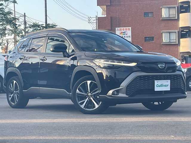 トヨタ カローラ クロス Z 山口県 2023(令5)年 1.3万km スパークリングブラックパールクリスタルシャイン 純正ナビ/（AM/FM/Bluetooth/フルセグTV）/スマートキー×２/全方位カメラ/アダプティブクルーズコントロール/パワーシート/電動リアゲート/ハーフレザーシート/シートヒーター（D/N）/純正フロアマット/純正18インチアルミホイール/LEDオートライト/ETC2.0/ドライブレコーダー（F/R）/保証書/取扱説明書