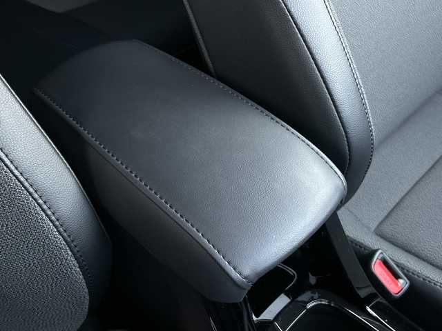 トヨタ カローラ クロス Z 山口県 2023(令5)年 1.3万km スパークリングブラックパールクリスタルシャイン 純正ナビ/（AM/FM/Bluetooth/フルセグTV）/スマートキー×２/全方位カメラ/アダプティブクルーズコントロール/パワーシート/電動リアゲート/ハーフレザーシート/シートヒーター（D/N）/純正フロアマット/純正18インチアルミホイール/LEDオートライト/ETC2.0/ドライブレコーダー（F/R）/保証書/取扱説明書