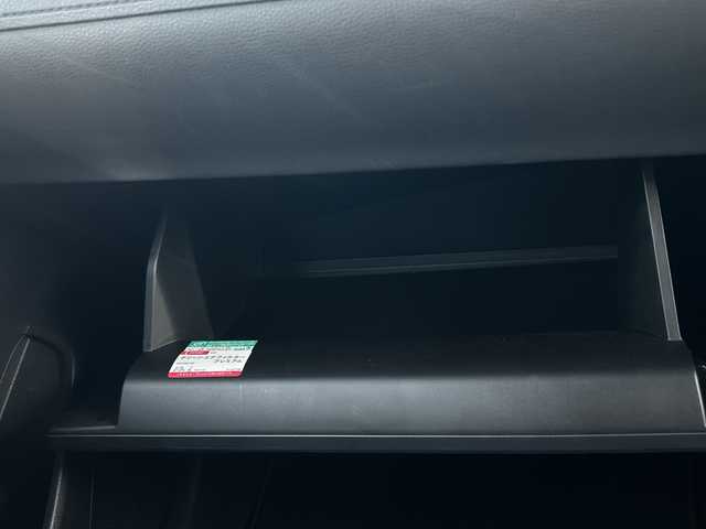 トヨタ カローラ クロス Z 山口県 2023(令5)年 1.3万km スパークリングブラックパールクリスタルシャイン 純正ナビ/（AM/FM/Bluetooth/フルセグTV）/スマートキー×２/全方位カメラ/アダプティブクルーズコントロール/パワーシート/電動リアゲート/ハーフレザーシート/シートヒーター（D/N）/純正フロアマット/純正18インチアルミホイール/LEDオートライト/ETC2.0/ドライブレコーダー（F/R）/保証書/取扱説明書