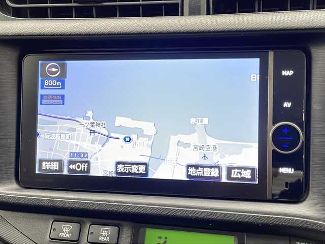 トヨタ アクア G 宮崎県 2012(平24)年 5.6万km ブラックマイカ 純正メモリーナビ　NHZD-W62G/(CD/DVD/Bluetooth/フルセグTV)/プッシュスタート/オートHIDライト/フォグライト/ヘッドライトウォッシャー/ETC/純正15インチアルミホイール