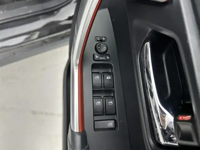 トヨタ ライズ Z 福井県 2022(令4)年 2.4万km ブラックマイカメタリック 純正9インチSDナビ/【フルセグTV/CD/DVD/Bluetooth】/バックカメラ/レーダークルーズコントロール/先行車発進お知らせ/衝突軽減ブレーキ/車線逸脱抑制機能/クリアランスソナー/LEDヘッドライト/LEDフォグライト/オートライト/オートハイビーム/電子パーキング/ブレーキホールド機能/シートヒーター/ドアバイザー/スマートキー/スペアキー