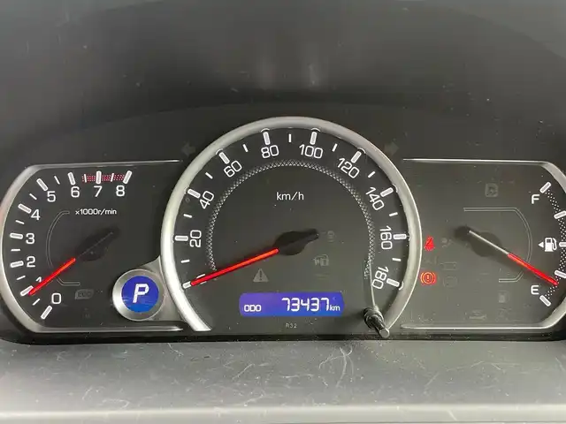 トヨタ ヴォクシー ZS 煌 神奈川県 2015(平27)年 7.4万km ブラック 社外メモリーナビ/フルセグTV【7W】			/SD/CD/DVD/BT		/リヤフリップダウンモニター/バックカメラ　ETC			/両側パワースライドドア/LEDヘッドライト			/アイドリングストップ	/前後ドラレコ	/スマートキー×2本			/純正16インチアルミ		/新車時保証書　取扱説明書