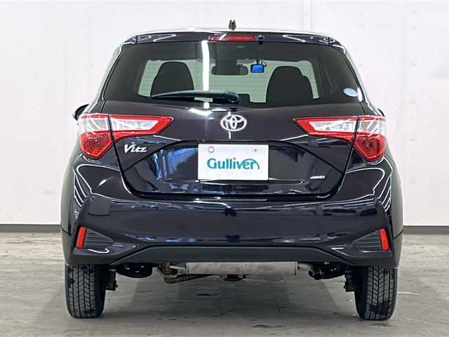 トヨタ ヴィッツ F セーフティエディション 道央・札幌 2018(平30)年 5.8万km ボルドーマイカメタリック /純正ナビ(NSCD-W66)//フルセグテレビ//ドライブレコーダー//寒冷地仕様//エンジンスターター//センターデフロック//バックカメラ//Bluetooth接続//バックカメラ//衝突被害軽減システム//横滑り防止装置//レーンアシスト//4WD//パワーウィンドウ//パワーステアリング//純正LEDヘッドライト//CD//ダブルエアバック