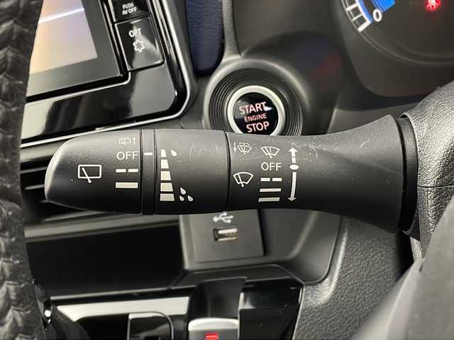 日産 デイズ HWS X プロパイロットED 新潟県 2020(令2)年 4.5万km ホワイトパール 純正ディーラーオプション9インチナビ(型式：MM320D-L)/・AM/FM/CD/DVD/Bluetooth/フルセグ/プロパイロット/衝突被害軽減システム/アダプティブクルーズコントロ―ル/横滑り防止機能/バックモニター/アラウンドビューモニター/ETC/前方ドライブレコーダー/純正フロアマット/純正14インチAW夏タイヤ/後方コーナーセンサー/ABS/純正LEDヘッドライト/オートライト/盗難防止装置