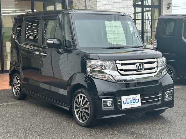 ホンダ Ｎ ＢＯＸ カスタム G ターボ Lパッケージ 高知県 2015(平27)年 7.4万km スマートブラック (株)IDOMが運営する【じしゃロン高知店】の自社ローン専用車両になります。こちらは現金またはオートローンご利用時の価格です。自社ローンご希望の方は別途その旨お申付け下さい