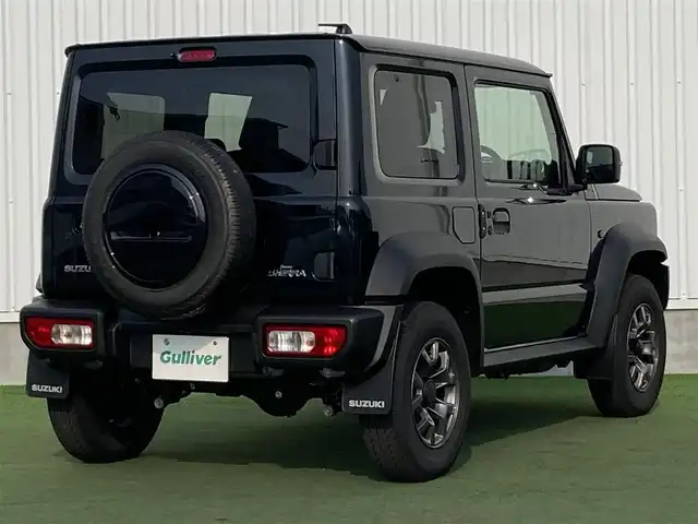スズキ ジムニー シエラ JC 香川県 2025(令7)年 0.2万km ブルーイッシュブラックパール3 登録時走行距離：1505km/パナソニックナビ/　CD DVD BT フルセグTV/バックカメラ/クルーズコントロール/ダウンヒルアシストコントロール/衝突被害軽減装置/レーンキープアシスト/クリアランスソナー/LEDヘッドライト/オートライト/フォグランプ/ヘッドライトウォッシャー/横滑り防止装置/アイドリングストップ/シートヒーター/ビルトインETC/ドライブレコーダー/革巻きステアリング/ステアリングスイッチ/プッシュスタート/スマートキー