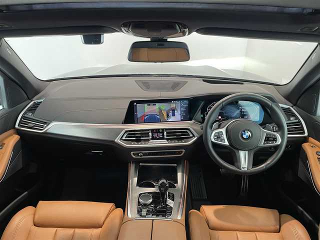 ＢＭＷ Ｘ５ xDrive 35d Mスポーツ 愛知県 2020(令2)年 1.2万km 紺 パノラミックＳ／Ｒ　/ＨＵＤ　/ライブコクピット　/コンフォートアクセス　/アンビエントエアー　/純正ナビ　/Ｂｌｕｅｔｏｏｔｈ　/３６０度カメラ　/フルセグＴＶ　/ミラーリンク　/ＡＣＣ　/ＬＫＡ　/BSM/ワイヤレス充電/ジェスチャーコントロール/インテリジェントセーフティ/パワーバックドア/ETC2.0/ドライブレコーダー/プッシュスタート/ウィンカーミラー/アイドリングストップ