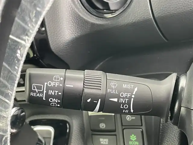 ホンダ Ｎ ＢＯＸ カスタム L 千葉県 2022(令4)年 1.7万km プレミアムサンライトホワイトパール 純正ナビ/（SD/DVD/ワンセグTV/Bluetooth/iPod/USB/AUX）/バックカメラ/エアロ/（サイド・リアスポイラー）/コーナーセンサー/ビルトインETC/片側パワースライドドア/シートヒーター/フロントフォグランプ/ドアバイザー/オートライト/LEDヘッドライト/横滑り防止装置/スマートキー/プッシュスタート/アイドリングストップ/ステアリングスイッチ/電動格納ミラー/純正アルミホイール/純正フロアマット