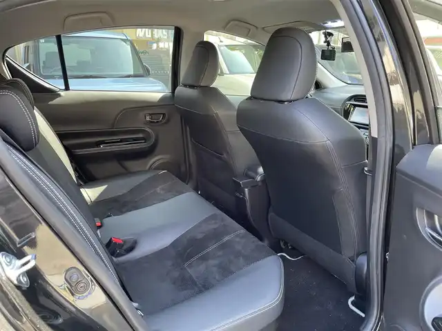 トヨタ アクア G G’s 福岡県 2015(平27)年 17.2万km ブラックマイカ 純正ナビ/（AM/FM/CD/DVD/SD/Bluetooth/ワンセグTV）/クルーズコントロール/横滑り防止/ビルドインETC/純正フロアマット/純正アルミホイール/ドライブレコーダー前/オートライト/フォグランプ/電格ミラー/ECOモード/EVモード/保証書/取扱説明書/スペアキー×１/プッシュスタート