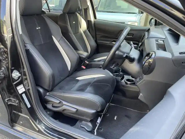 トヨタ アクア G G’s 福岡県 2015(平27)年 17.2万km ブラックマイカ 純正ナビ/（AM/FM/CD/DVD/SD/Bluetooth/ワンセグTV）/クルーズコントロール/横滑り防止/ビルドインETC/純正フロアマット/純正アルミホイール/ドライブレコーダー前/オートライト/フォグランプ/電格ミラー/ECOモード/EVモード/保証書/取扱説明書/スペアキー×１/プッシュスタート