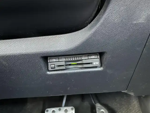 トヨタ アクア G G’s 福岡県 2015(平27)年 17.2万km ブラックマイカ 純正ナビ/（AM/FM/CD/DVD/SD/Bluetooth/ワンセグTV）/クルーズコントロール/横滑り防止/ビルドインETC/純正フロアマット/純正アルミホイール/ドライブレコーダー前/オートライト/フォグランプ/電格ミラー/ECOモード/EVモード/保証書/取扱説明書/スペアキー×１/プッシュスタート