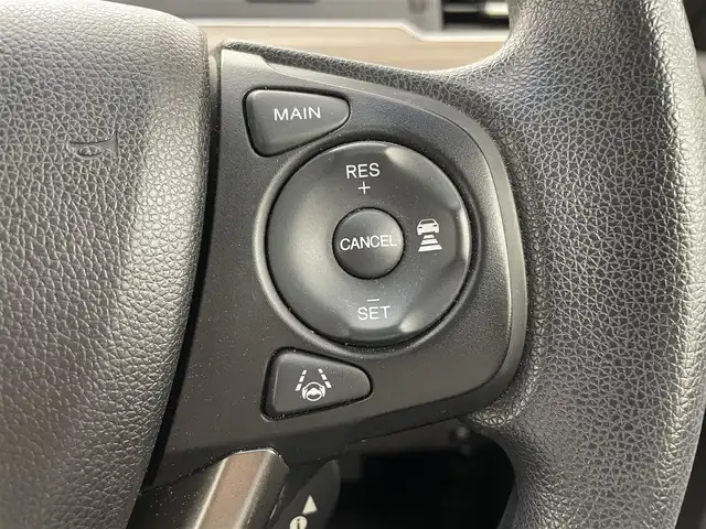 ホンダ フリード G ホンダセンシング 茨城県 2020(令2)年 5.2万km クリスタルブラックパール 純正9型ナビ/バックカメラ/フルセグ/衝突被害軽減ブレーキ/車線逸脱抑制装置/レーダークルーズコントロール/クリアランスソナー/両側電動スライドドア/ETC/ドラレコ/シートヒーター/LEDヘッドライト/スマートキー