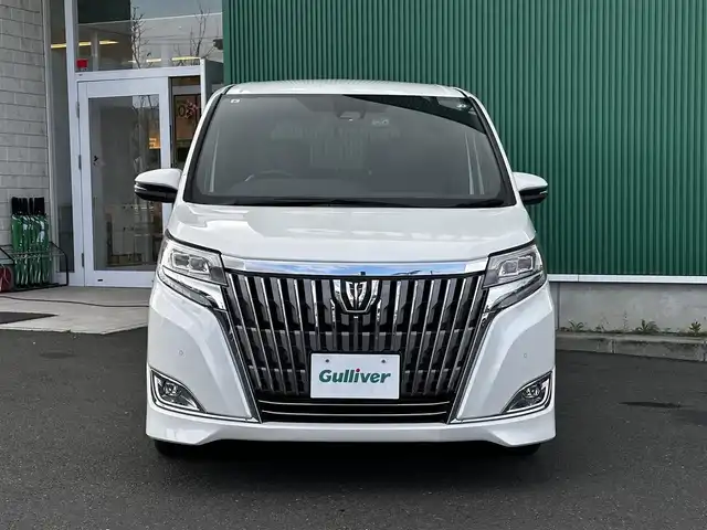 トヨタ エスクァイア Gi 宮城県 2019(令1)年 2.9万km ホワイトパールクリスタルシャイン セーフティセンスC/・プリクラッシュセーフティ/・レーンディパーチャーアラート/・オートマチックハイビーム/先行車発進告知機能/インテリジェントクリアランスソナー/純正12インチフリップダウンモニター（V12T-R68C）/純正9インチナビ（NSZT-Y68T）/・CD/DVD/・Bluetooth/・フルセグTV/バックカメラ/ビルトインETC/ドライブレコーダー/両側パワースライドドア/合皮シート/シートヒーター/ウッドコンビステアリング/ステアリングスイッチ/クルーズコントロール/LEDヘッドランプ/フォグランプ/オートライト/スマートキー＆プッシュスタート/スペアキー/電動格納ミラー/純正15インチAW/純正ドアバイザー/フロアマット/Wエアバッグ