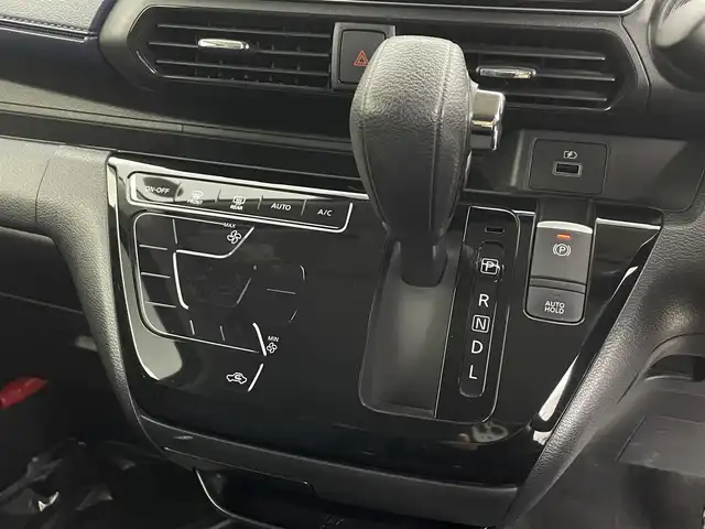 日産 デイズ HWS G ターボ プロパイロットED 埼玉県 2020(令2)年 3.7万km アトランティックブルー 純正9型ナビ　CD　DVDV　BT　全方位カメラ　禁煙車　プロパイロット　ETC2.0　ドライブレコーダー　レーダークルーズコントロール　コーナーセンサー　衝突被害軽減　オートハイビーム