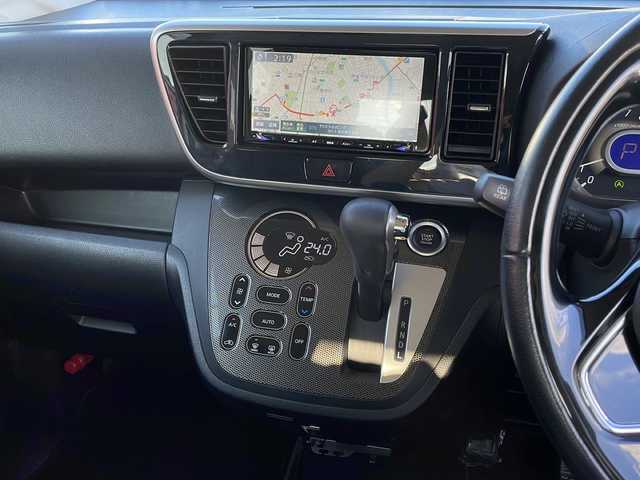 日産 デイズ ルークス ライダーGターボ 青森県 2018(平30)年 9.6万km ホワイトパール 4WD・ターボ/SDナビ・フルセグTV/CD・DVD・Bluetooth・SD/アラウンドビューモニター/両側パワースライドドア/エマージェンシーブレーキ/クルーズコントロール/ハイビームアシスト/前方ドライブレコーダー/運転席シートヒーター/ETC/シートバックテーブル/リアシーリングファン/後席サンシェード/LEDヘッドライト/フォグランプ/純正専用15インチアルミ