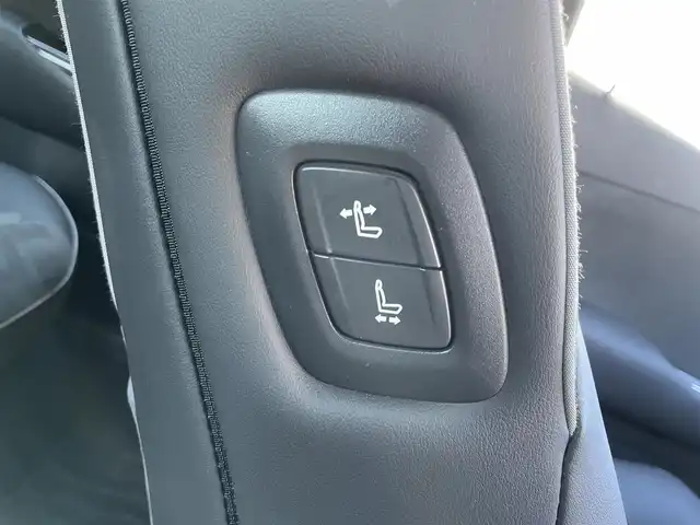 トヨタ クラウン ハイブリッド RS アドバンス 長野県 2018(平30)年 2.8万km ホワイトパールクリスタルシャイン フルセグテレビ/AM/FM/Bluetooth/AUX/USB/バックカメラ/ドアバイザー/ハンドルヒーター/クルーズコントロール/プッシュスタート/バックドアイージークローザー/LEDヘッドライト/ワンオーナー/スペアキー/カードキー/純正18インチAW/パワーウィンドウ/レーンキープアシスト/オートハイビーム/コーナーセンサー/シートヒーター/パワーシート