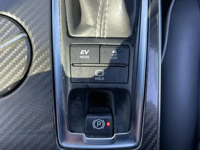 トヨタ クラウン ハイブリッド RS アドバンス 長野県 2018(平30)年 2.8万km ホワイトパールクリスタルシャイン フルセグテレビ/AM/FM/Bluetooth/AUX/USB/バックカメラ/ドアバイザー/ハンドルヒーター/クルーズコントロール/プッシュスタート/バックドアイージークローザー/LEDヘッドライト/ワンオーナー/スペアキー/カードキー/純正18インチAW/パワーウィンドウ/レーンキープアシスト/オートハイビーム/コーナーセンサー/シートヒーター/パワーシート