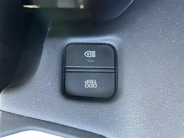 トヨタ クラウン ハイブリッド RS アドバンス 長野県 2018(平30)年 2.8万km ホワイトパールクリスタルシャイン フルセグテレビ/AM/FM/Bluetooth/AUX/USB/バックカメラ/ドアバイザー/ハンドルヒーター/クルーズコントロール/プッシュスタート/バックドアイージークローザー/LEDヘッドライト/ワンオーナー/スペアキー/カードキー/純正18インチAW/パワーウィンドウ/レーンキープアシスト/オートハイビーム/コーナーセンサー/シートヒーター/パワーシート