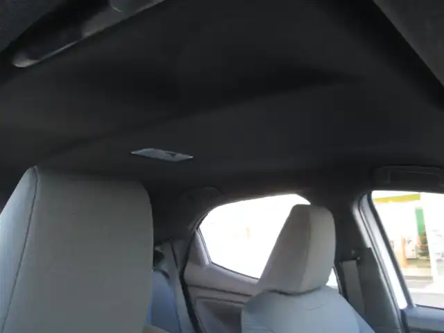 トヨタ ヤリス ハイブリッド Z 千葉県 2023(令5)年 0.1万km アイスピンクメタリック ワンオーナー/純正ディスプレイオーディオ/　【ナビ/USB/BT/AM/FM】/パノラミックビューモニター/LEDヘッドライト/プリクラッシュセーフティ/LTA/RCTA/PKSB/RSA/BSM/クリアランスソナー/レーダークルーズコントロール/前席シートヒーター/ステアリングヒーター/スイッチ付き革巻きステアリング/横滑り防止装置/オートライト/ビルトインETC/スマートキー/新車整備手帳/取扱説明書/ナビ説明書