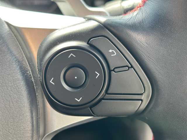 トヨタ ８６ GT リミテッド ブラックPKG 和歌山県 2019(令1)年 6.9万km クリスタルホワイトパール 純正ナビ/フルセグTV/バックカメラ/（CD/BT/MSV)/クルーズコントロール/横滑り防止機能/パドルシフト/純正フロアマット/ハーフレザーシート/シートヒーター/革巻きステアリング/ETC/プッシュスタート/スマートキー/LEDヘッドライト/オートライト