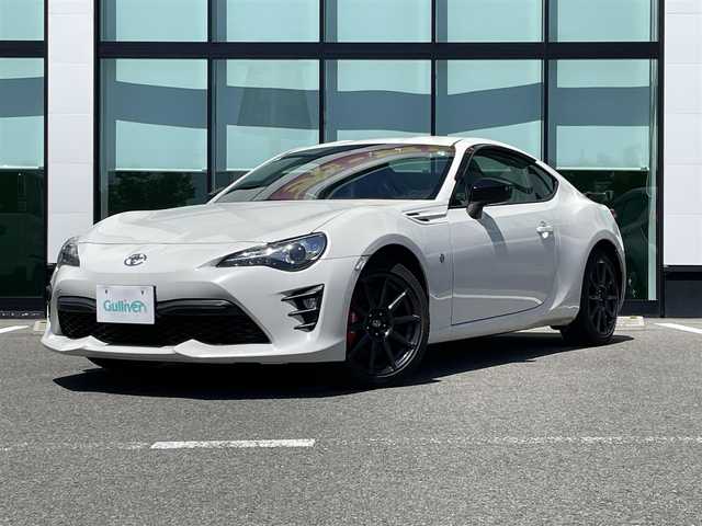 トヨタ ８６ GT リミテッド ブラックPKG 和歌山県 2019(令1)年 6.9万km クリスタルホワイトパール 純正ナビ/フルセグTV/バックカメラ/（CD/BT/MSV)/クルーズコントロール/横滑り防止機能/パドルシフト/純正フロアマット/ハーフレザーシート/シートヒーター/革巻きステアリング/ETC/プッシュスタート/スマートキー/LEDヘッドライト/オートライト
