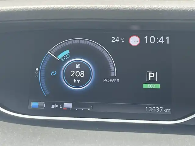 日産 セレナ e－パワー ハイウェイスター V 兵庫県 2021(令3)年 1.4万km ブリリアントホワイトパール ワンオーナー/保証書/取扱説明書/純正SDナビ/Bluetooth/フルセグ/DVD・BD再生可能/全方位カメラ/ドライブレコーダー/ETC/両側パワースライド/クルーズコントロール（追尾あり）/BSM/スマートキー×２/レザーシート/純正フロアマット/純正アルミホイール/ドアバイザー