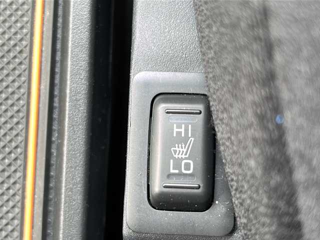 三菱 デリカＤ：５ D－Power package 大阪府 2018(平30)年 8.8万km ウォームホワイトパール 両側パワースライドドア/ALPINEナビ/フルセグTV/Bluetooth/DVD/CD/バックカメラ/10.1インチフリップモニター/4WD/前席シートヒーター/クルーズコントロール/スマートキー/スペアキー/取扱説明書/保証書/ETC