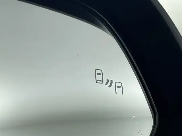 トヨタ ヴォクシー ハイブリッド S－Z 群馬県 2024(令6)年 0.6万km アティチュードブラックマイカ 純正８インチナビ　パノラミックビューモニター　トヨタチームメイト　レーダークルーズコントロール　レーンキープアシスト　プリクラッシュセーフティ　ブラインドスポットモニター　シートヒーター　ＥＴＣ　禁煙