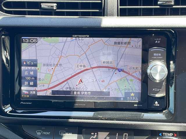 トヨタ アクア S スタイルブラック 三重県 2017(平29)年 3.9万km ダークブルーマイカ 社外ナビ　/バックカメラ　/ステアリングスイッチ　/衝突軽減システム　/レーンキープアシスト　/社外ＥＴＣ　/シートヒーター　/ＬＥＤヘッドライト　/フォグライト　/オートライト　/電動格納ミラー　/スペアキー　/禁煙車