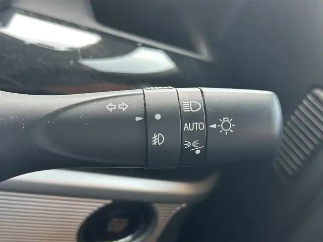 スズキ スペーシア カスタム HYBRID XS 千葉県 2021(令3)年 5.1万km ブルーイッシュブラックパール3 ワンオーナー/社外ナビ/【CD/DVD/BT/フルセグTV】/バックカメラ/クルーズコントロール(追従走行有り)/衝突被害軽減ブレーキ/車線逸脱警報/横滑り防止/両側パワースライドドア/ハーフレザーシート/運転席シートヒーター/コーナー、バックセンサー/ETC/ドライブレコーダー/オートライト/純正LEDライト/フォグランプ/スマートキー/プッシュスタート/アイドリングストップ/純正アルミホイール 15インチ/ドアバイザー/純正フロアマット/スペアキー×1【スマートキー】/新車時整備手帳（保証書）/取扱説明書/記録簿有