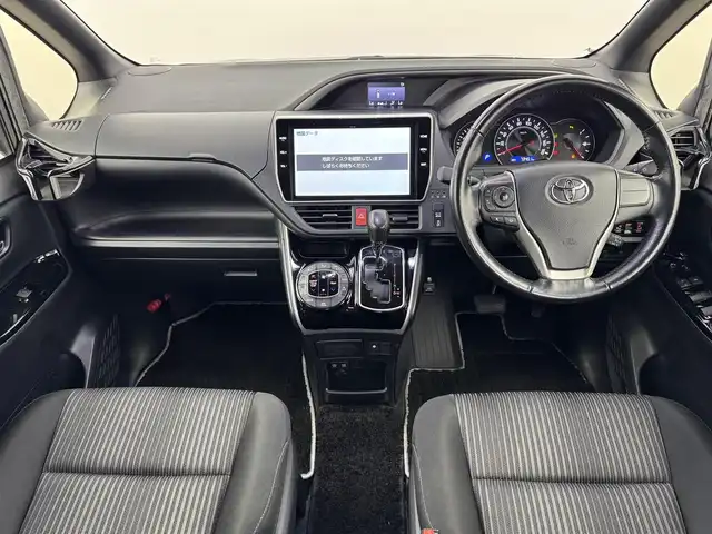 トヨタ ヴォクシー ZS 煌Ⅱ 福岡県 2020(令2)年 7.4万km ブラック 純正１０型ナビ　/バックカメラ　/ビルトインＥＴＣ　/前後ドラレコ　/クルコン　/コーナーセンサー　/衝突軽減ブレーキ　/レーンキープ　/アクセル踏み間違い防止　/両側電動スライドドア　/純正１６インチＡＷ　/ＬＥＤライト