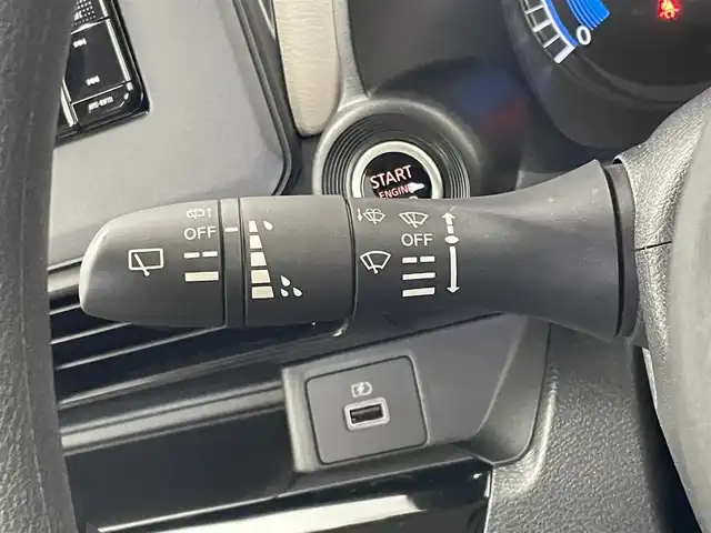 日産 デイズ X 埼玉県 2021(令3)年 1.3万km スパークリングレッドM 社外ナビ　バックカメラ　ＥＴＣ　ドライブレコーダー　エマージェンシーブレーキ　ステアリングスイッチ　プッシュスタート　スマートキー　純正アルミホイール　オートライト　Ｂｌｕｅｔｏｏｔｈ