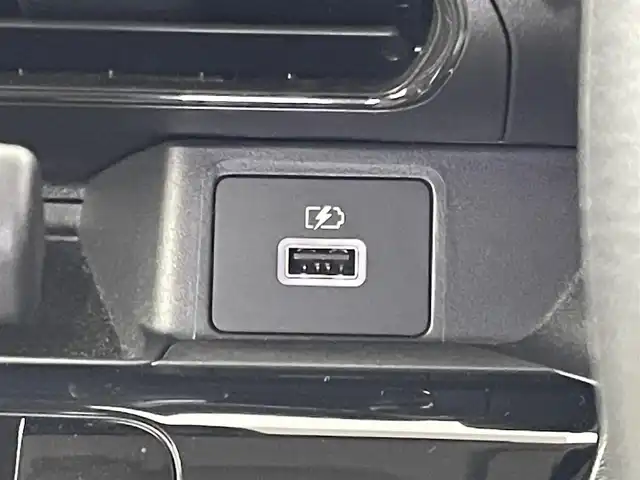 日産 デイズ X 埼玉県 2021(令3)年 1.3万km スパークリングレッドM 社外ナビ　バックカメラ　ＥＴＣ　ドライブレコーダー　エマージェンシーブレーキ　ステアリングスイッチ　プッシュスタート　スマートキー　純正アルミホイール　オートライト　Ｂｌｕｅｔｏｏｔｈ