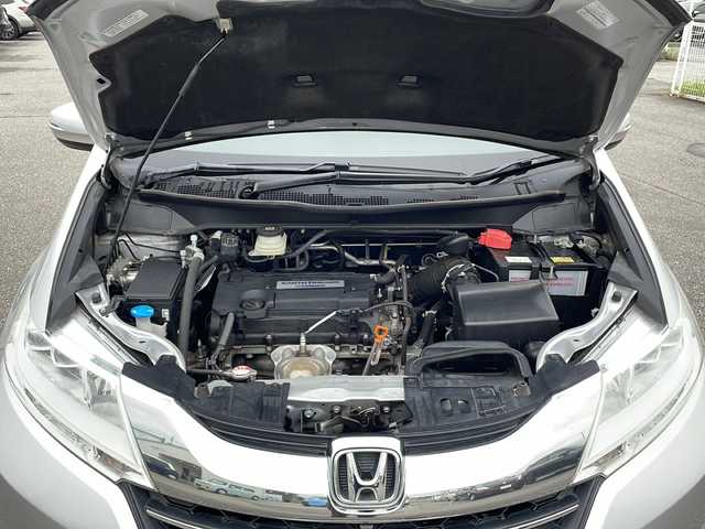ホンダ オデッセイ G・EXホンダセンジング 富山県 2017(平29)年 7万km スーパープラチナメタリック 禁煙車　/純正ＨＤＤナビ　/フルセグ　/両側電動スライドドア　/ホンダセンシング　/全方位カメラ　/バックカメラブラインドスポットモニター　/レーダークルーズコントロール　/スマートキー　/ドライブレコーダー/純正アルミホイール/純正オーディオ/ウィンカーミラー/電動格納ミラー/アイドリングストップ/ビルトインETC/プッシュスタート