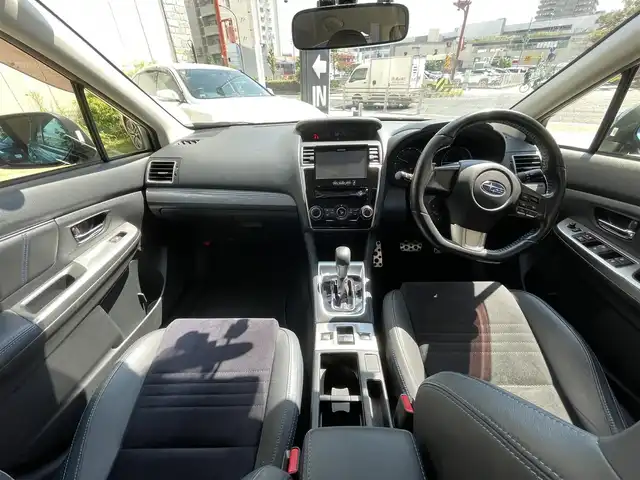 スバル レヴォーグ 2．0GT－S アイサイト 兵庫県 2015(平27)年 8.4万km スティールブルーグレーM (株)IDOMが運営する【じしゃロン西宮店】の自社ローン専用車両になります。こちらは現金またはオートローンご利用時の価格です。自社ローンご希望の方は別途その旨お申付け下さい/＊ETC/＊バックカメラ/＊USBあり/＊クルーズコントロールあり/＊ドラレコ/＊パワーシート/＊横滑り防止装置/＊レーンキープアシスト/＊盗難防止装置/＊オートライト/＊ダウンヒルアシストコントロール/＊LEDライト